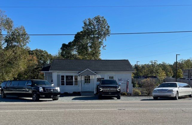 Finest Transportation opens new Waxhaw NC location with luxury limousines and SUVs